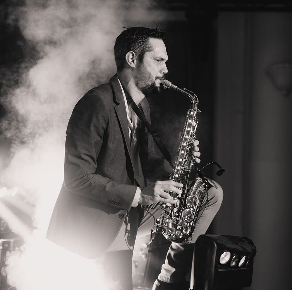Saxophoniste Namur ( Belgique )